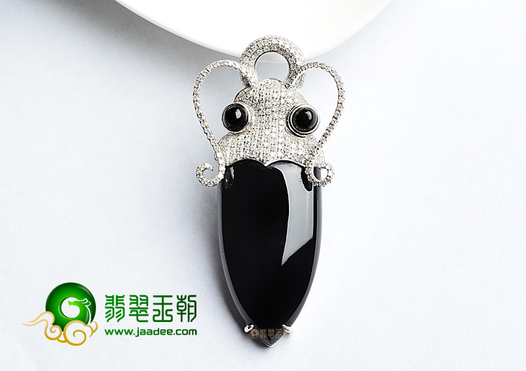 (超值推荐)冰种墨翠镶白金龙虾胸坠(真钻)