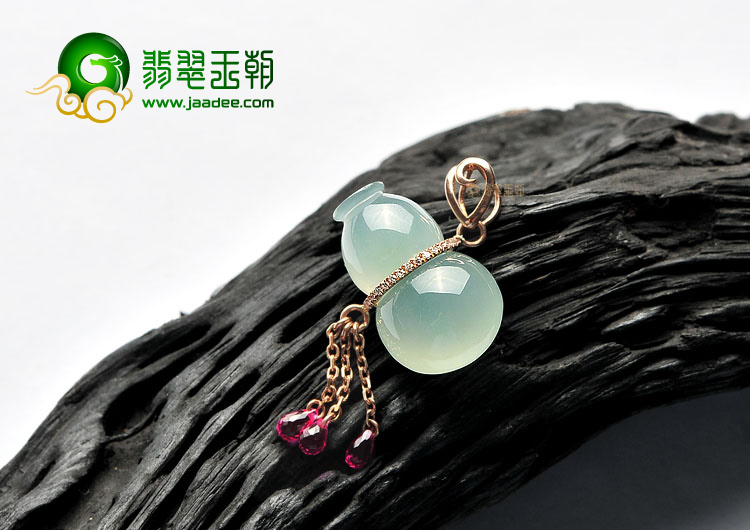 冰种晴水镶玫瑰金葫芦胸坠(碧玺)