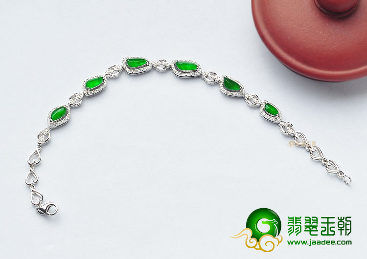 （超值推荐）冰种阳绿镶白金手链(真钻)