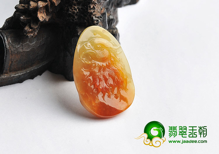 冰种红黄翡雄鹰挂件