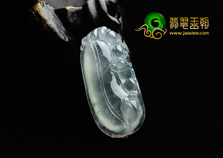 (超值推荐)冰种飘花福瓜挂件