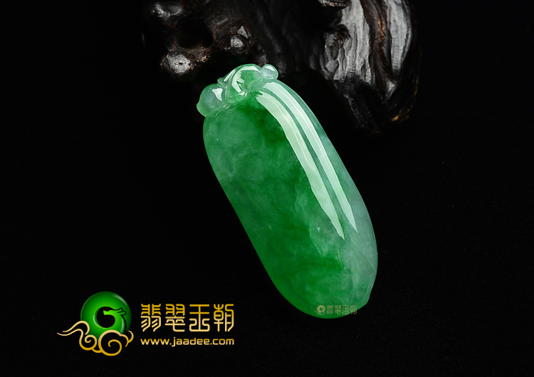 (超值推荐)冰种阳绿福瓜挂件