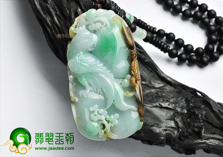 糯冰种飘翠褐黄翡英明神武挂件