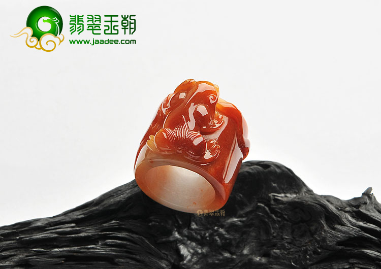 糯冰种红黄翡貔貅扳指