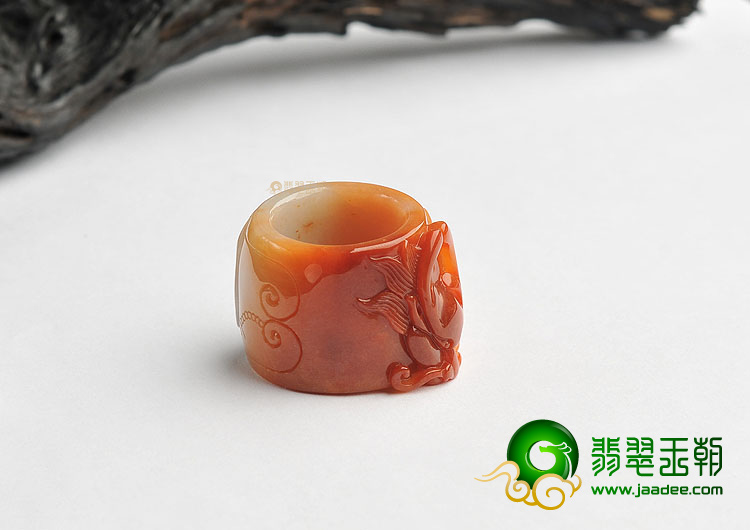糯冰种红黄翡龙行如意扳指