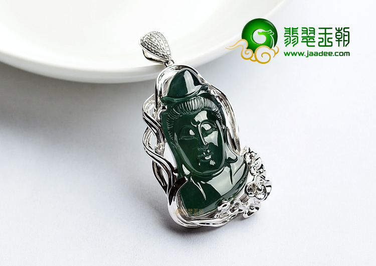 冰种蓝水镶白金观音头胸坠(真钻)