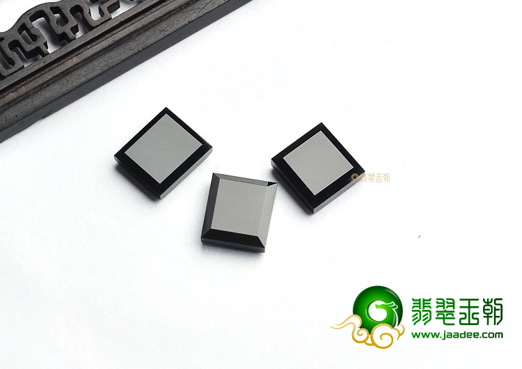 (超值推荐)冰种墨翠戒面(一批走)