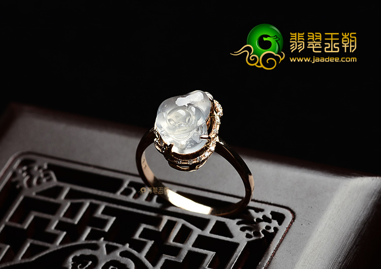 (超值推荐)冰种无色镶玫瑰金金蟾戒指(真钻)
