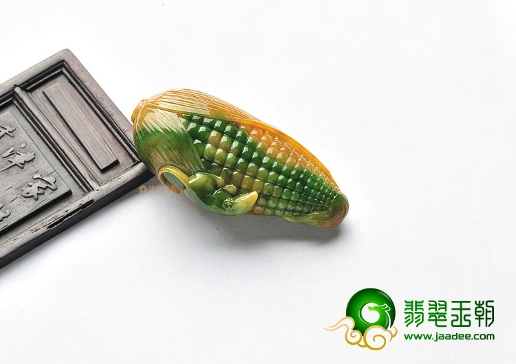 糯冰种黄加绿五谷丰登挂件