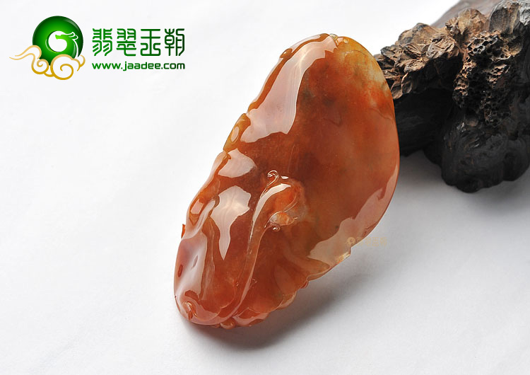 (超值推荐)冰种褐黄翡独占鳌头挂件