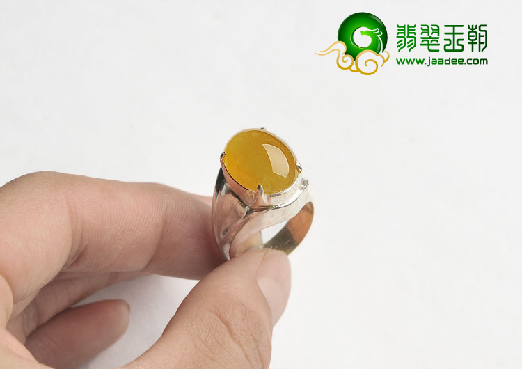 (超值推荐)冰种黄翡戒面