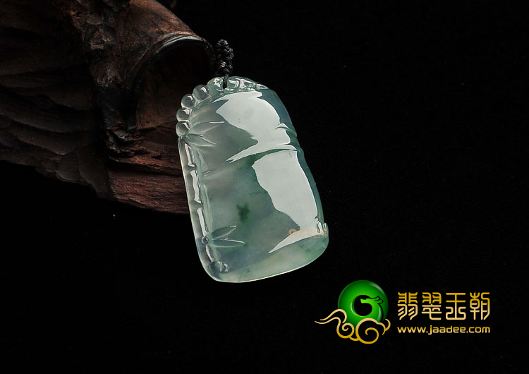 (超值推荐)冰玻种飘花节节高挂件