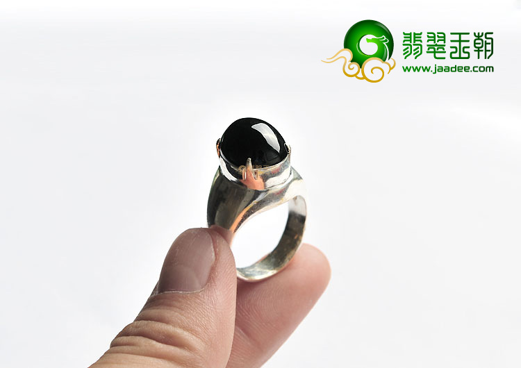 (超值推荐)冰种墨翠戒面