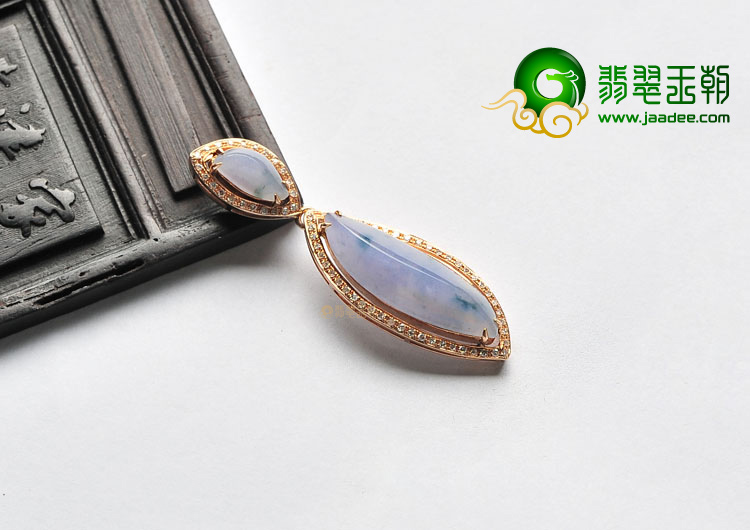 冰种紫罗兰飘花镶玫瑰金胸坠(真钻)