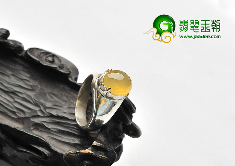 冰种黄翡戒面
