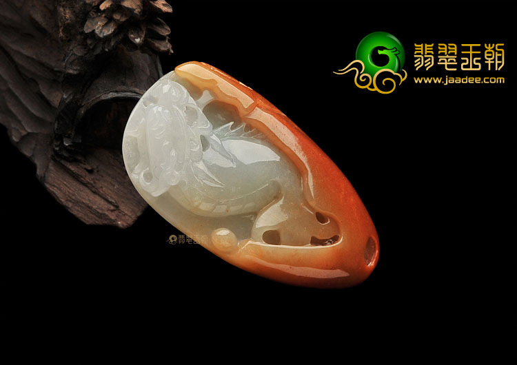 糯冰种红黄翡龙头鱼挂件