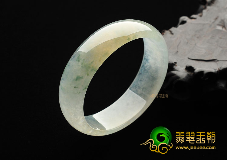 (超值推荐)冰种飘花贵妃镯(53.6mm-48.2mm)