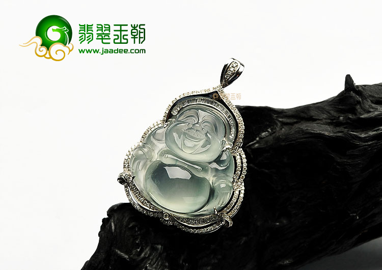(超值推荐)玻璃种淡晴水镶白金玉佛胸坠(真钻)