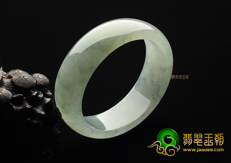 冰种飘花贵妃镯(54.4mm-48mm)