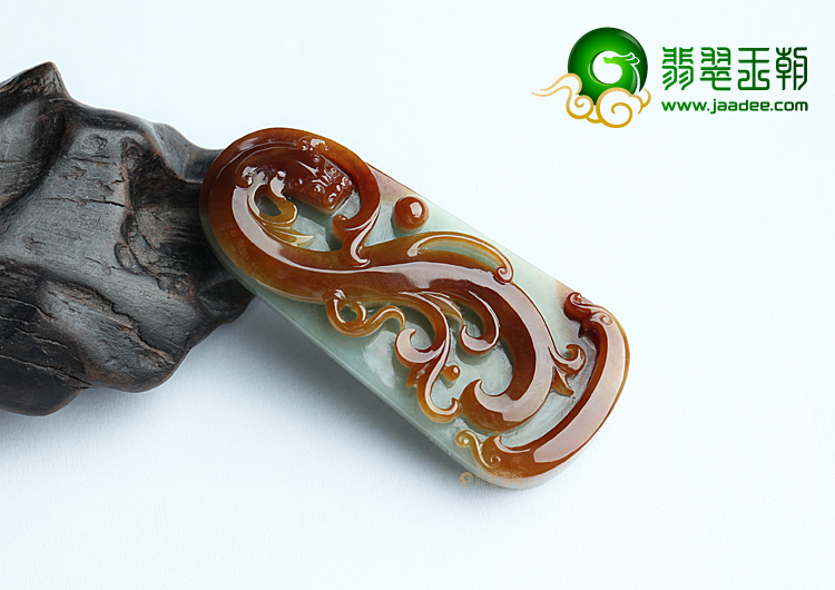 (超值推荐)糯冰种晴水黄翡螭龙挂件