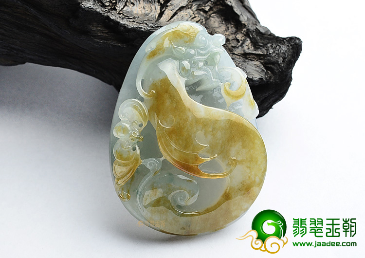 (超值推荐)糯冰种晴水褐黄翡飞龙在天挂件