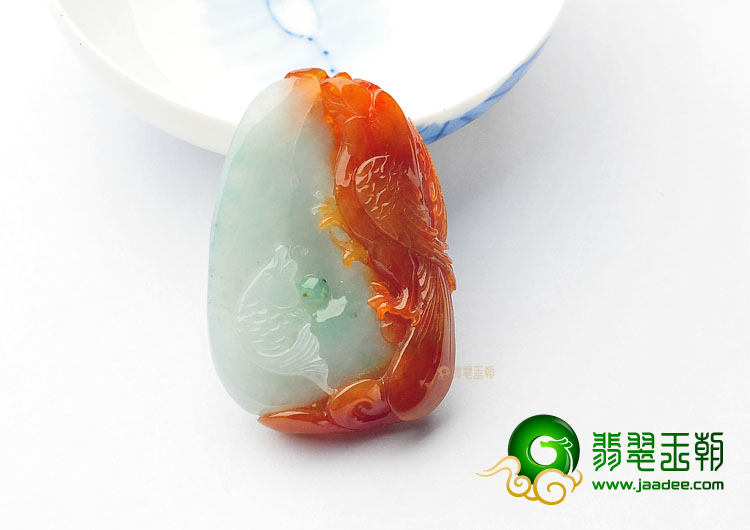 糯冰种褐黄翡年年有余挂件