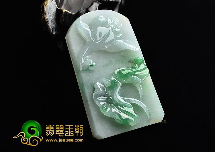 (超值推荐)糯冰种飘翠一品清廉挂件