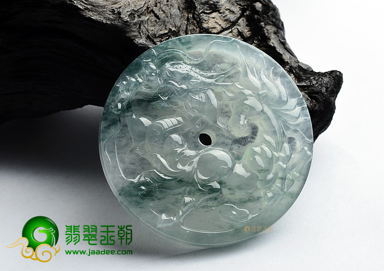 (超值推荐)冰种飘花龙马精神挂件