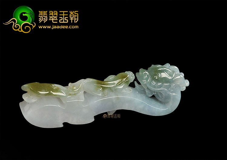 (超值推荐)糯冰种飘花龙钩挂件