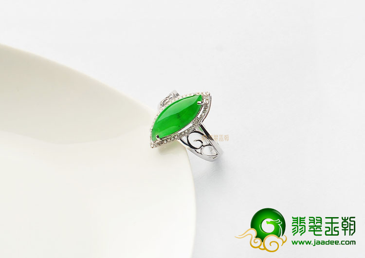 https://jdimg.jaadee.net//images/201408/goods_img/43307_P_1407136212877.jpg