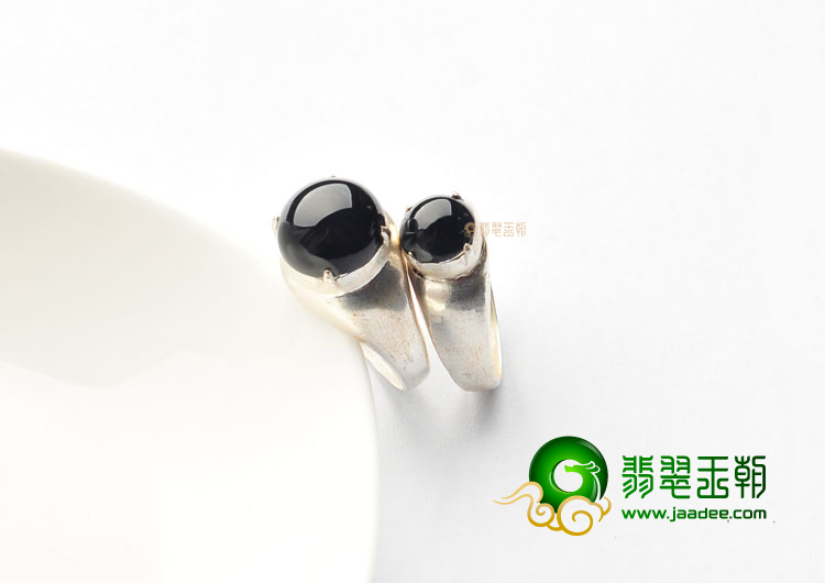 https://jdimg.jaadee.net//images/201408/goods_img/43488_P_1407550268974.jpg