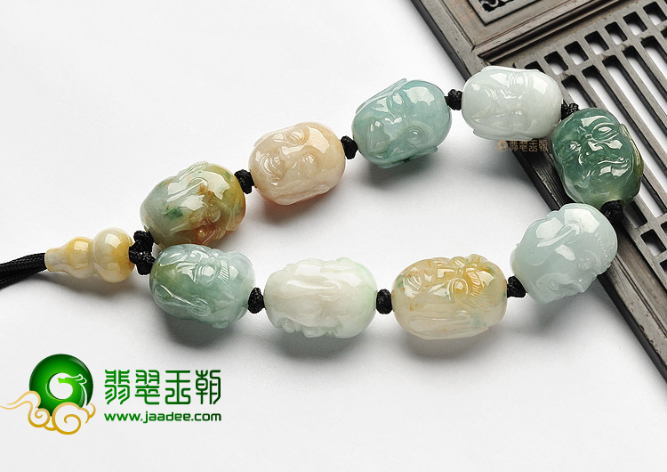 (超值推荐)糯冰种三彩罗汉头手链
