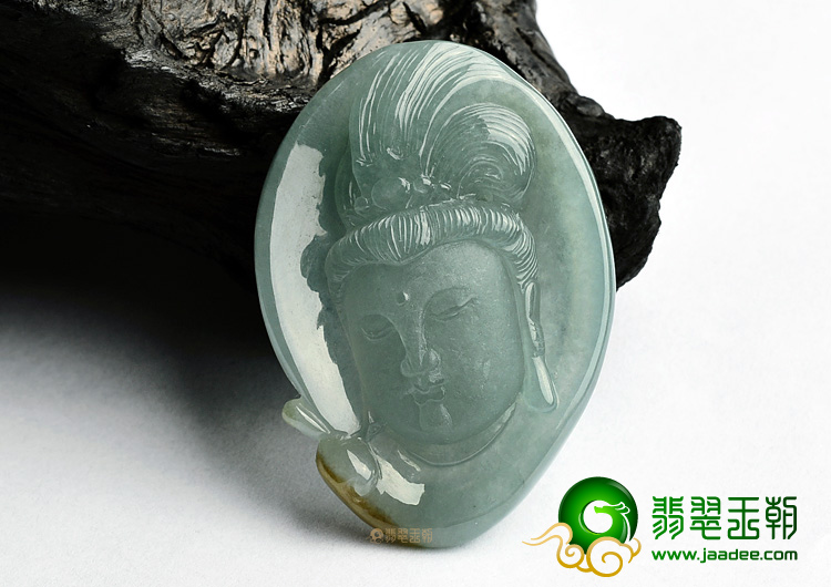 (超值推荐)糯冰种晴水略带黄翡观音头挂件