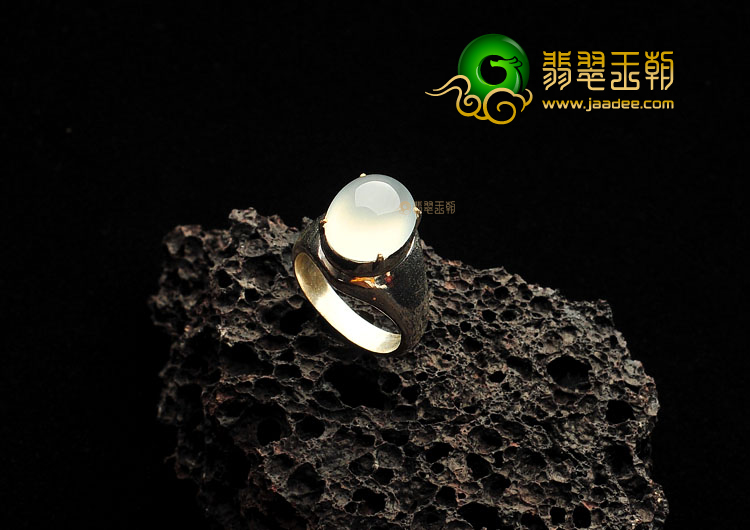 (超值推荐)冰玻种淡晴水戒面