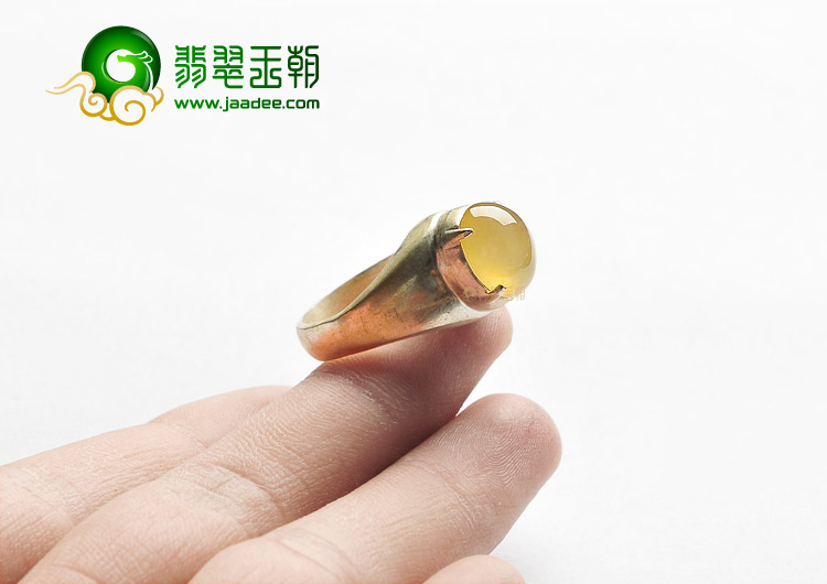 (超值推荐)冰种淡黄翡戒面