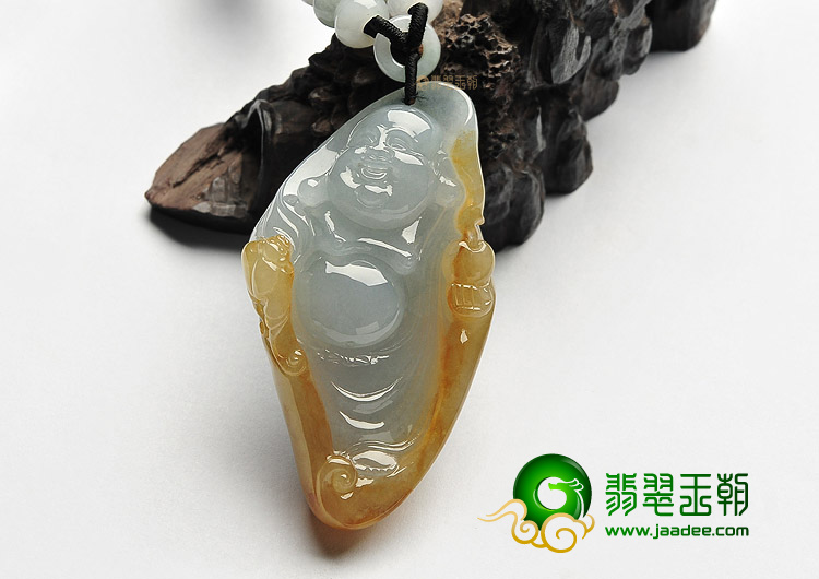 糯冰种晴水褐黄翡纳福挂件