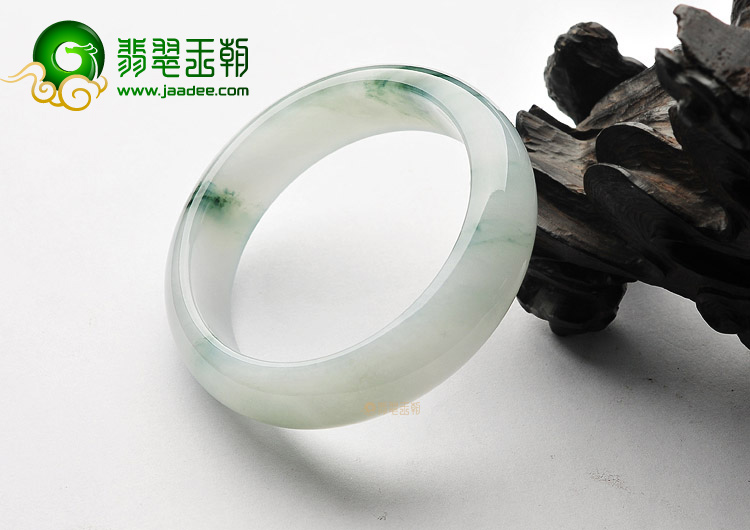 (超值推荐)冰种飘花手镯(56mm)