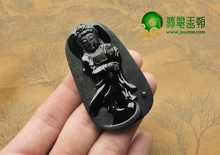 冰玻种墨翠站观音挂件