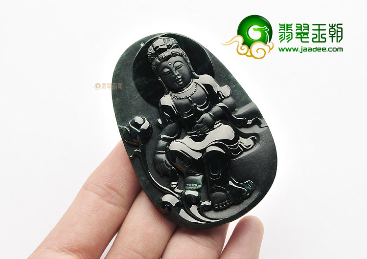 冰种墨翠观音挂件