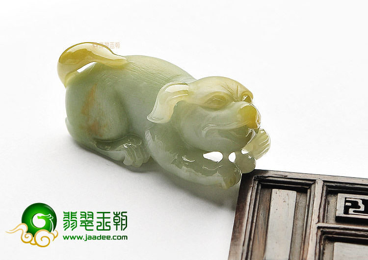 (超值推荐)糯冰种淡黄翡旺财挂件