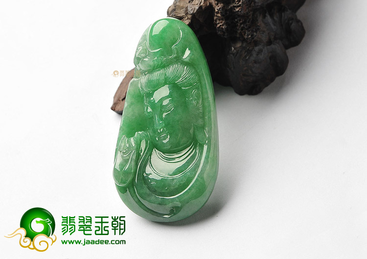 (超值推荐)糯冰种豆色观音头挂件