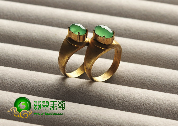 冰玻种绿晴水戒面(一对)