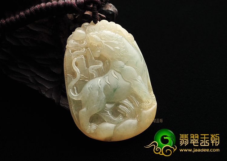 糯冰种淡黄翡飘花虎虎生威挂件