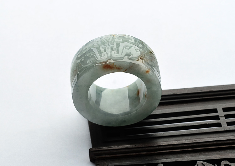 糯冰种晴水红黄翡仿古扳指