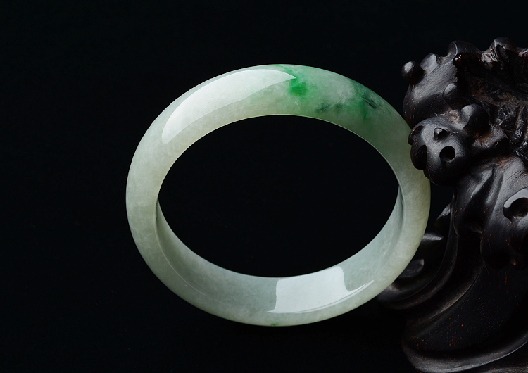 糯冰种晴水飘翠手镯（54.3mm）