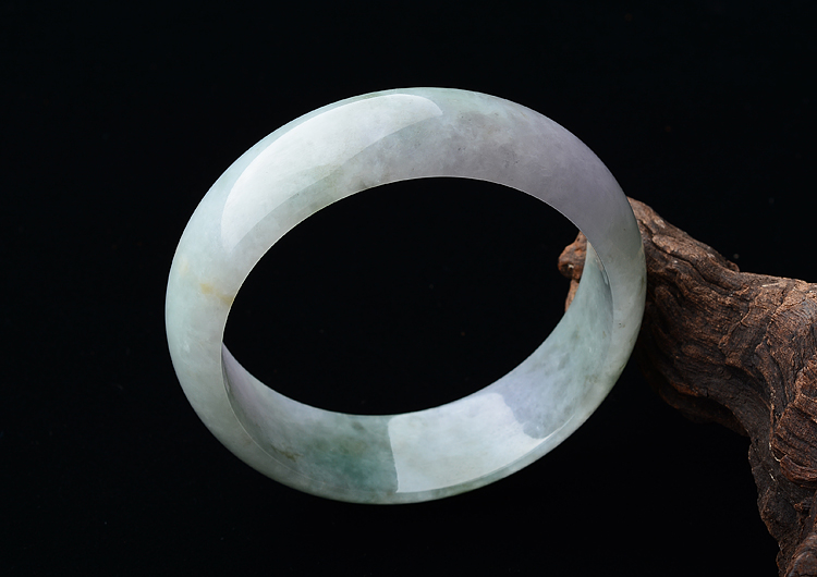 糯冰种春带彩手镯（56.5mm）