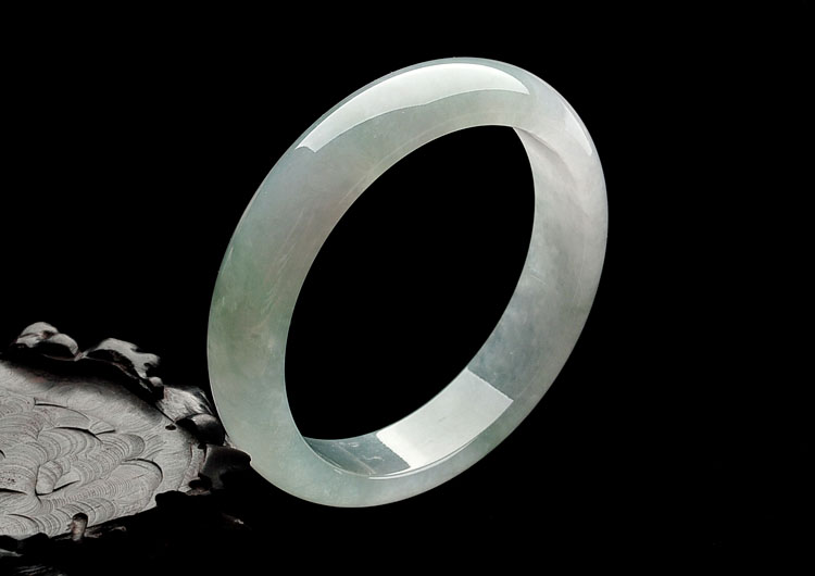 冰种晴水略飘花手镯(57.8mm)