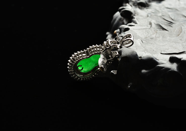 https://jdimg.jaadee.net//images/201411/goods_img/46702_P_1416980511856.jpg