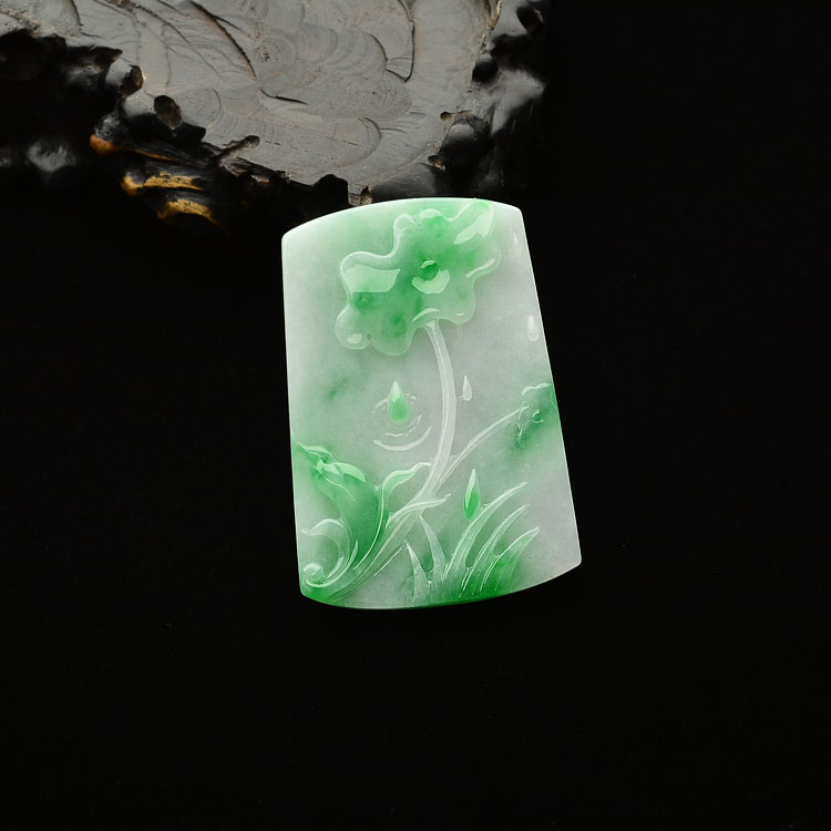 (超值推荐)糯冰种飘翠一品清廉挂件