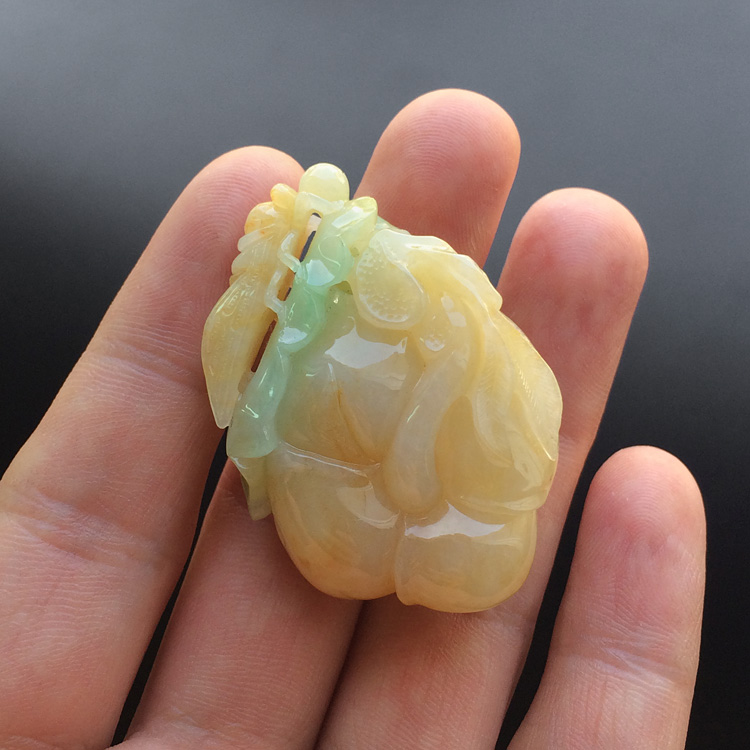 糯冰种黄加绿一品清廉挂件